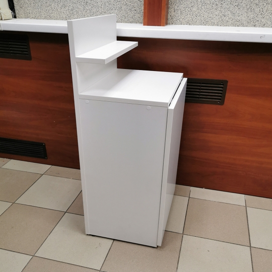 Маникюрный стол, белый, (в-т.3)