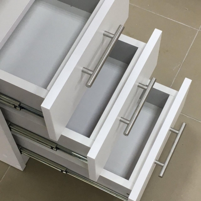 Маникюрный стол, закругленный