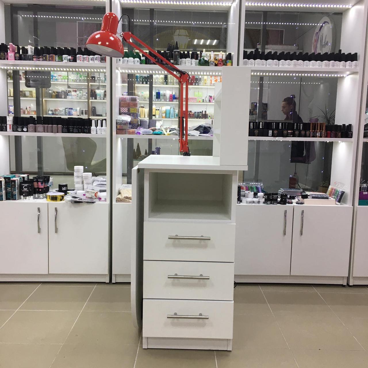 Маникюрный стол, закругленный